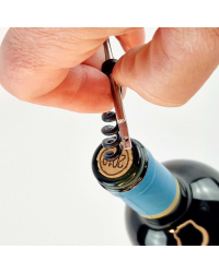 Emergency corkscrew "Jan" in its Bordeaux vegetable-tanned leather case