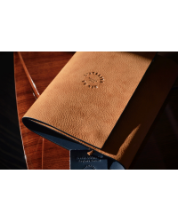 Oeno Motion® Nomad: Set with vertical lever corkscrew in a genuine leather case | L'atelier du Vin