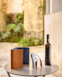 Oeno Motion® Nomad: Set with vertical lever corkscrew in a genuine leather case | L'atelier du Vin