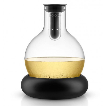 Decanter with Cooling Base 0.75L | Eva Solo