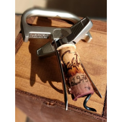 The Durand®: Special Corkscrew for Old Vintages