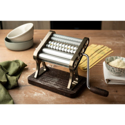 Otello Champagne Manual Pasta Machine | Marcato