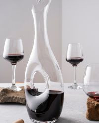 Carafes & decanters