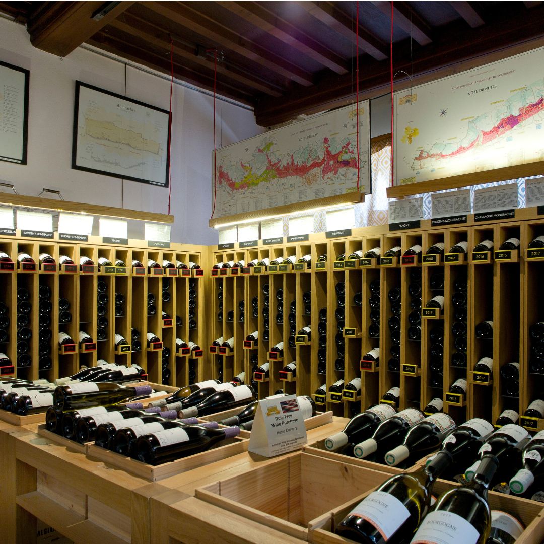 vitrine vins Athenaeum
