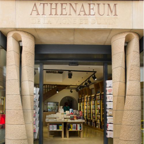 vitrine athenaeum